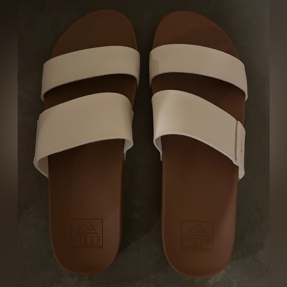 Reef Sandals - Picture 1 of 1
